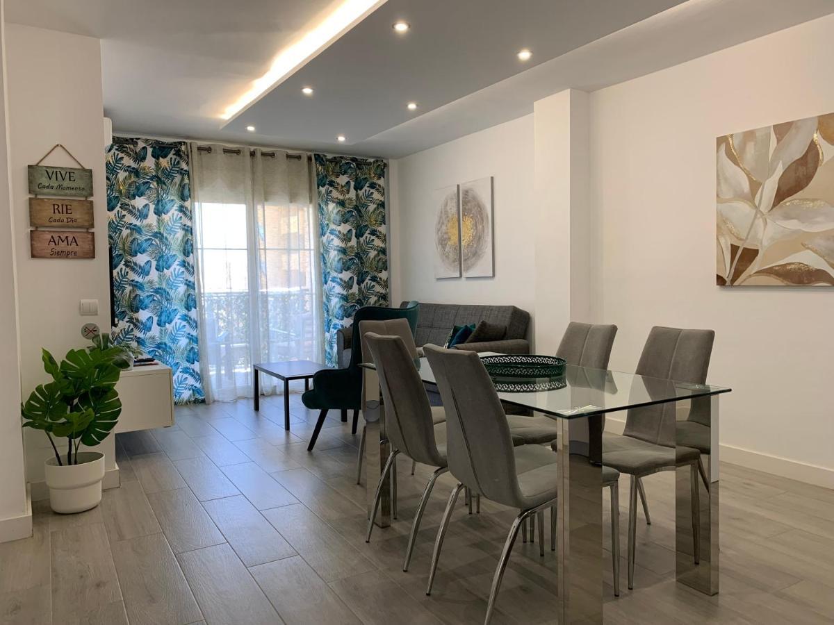 Tulipanes Benalmadena - Parking Privadoアパートメント エクステリア 写真