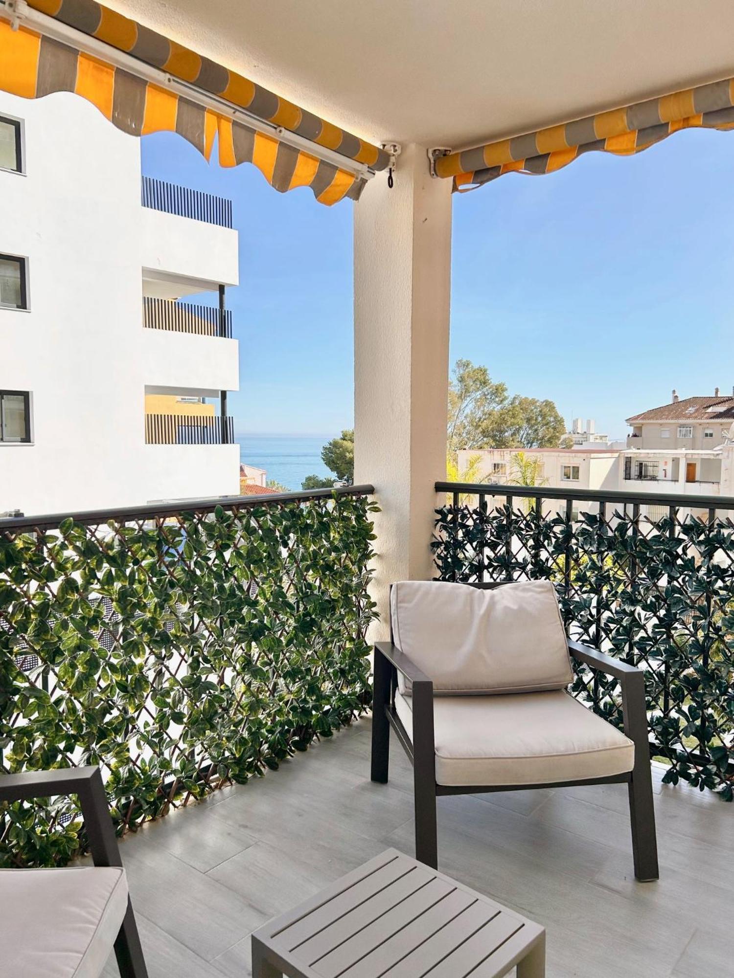 Tulipanes Benalmadena - Parking Privadoアパートメント エクステリア 写真