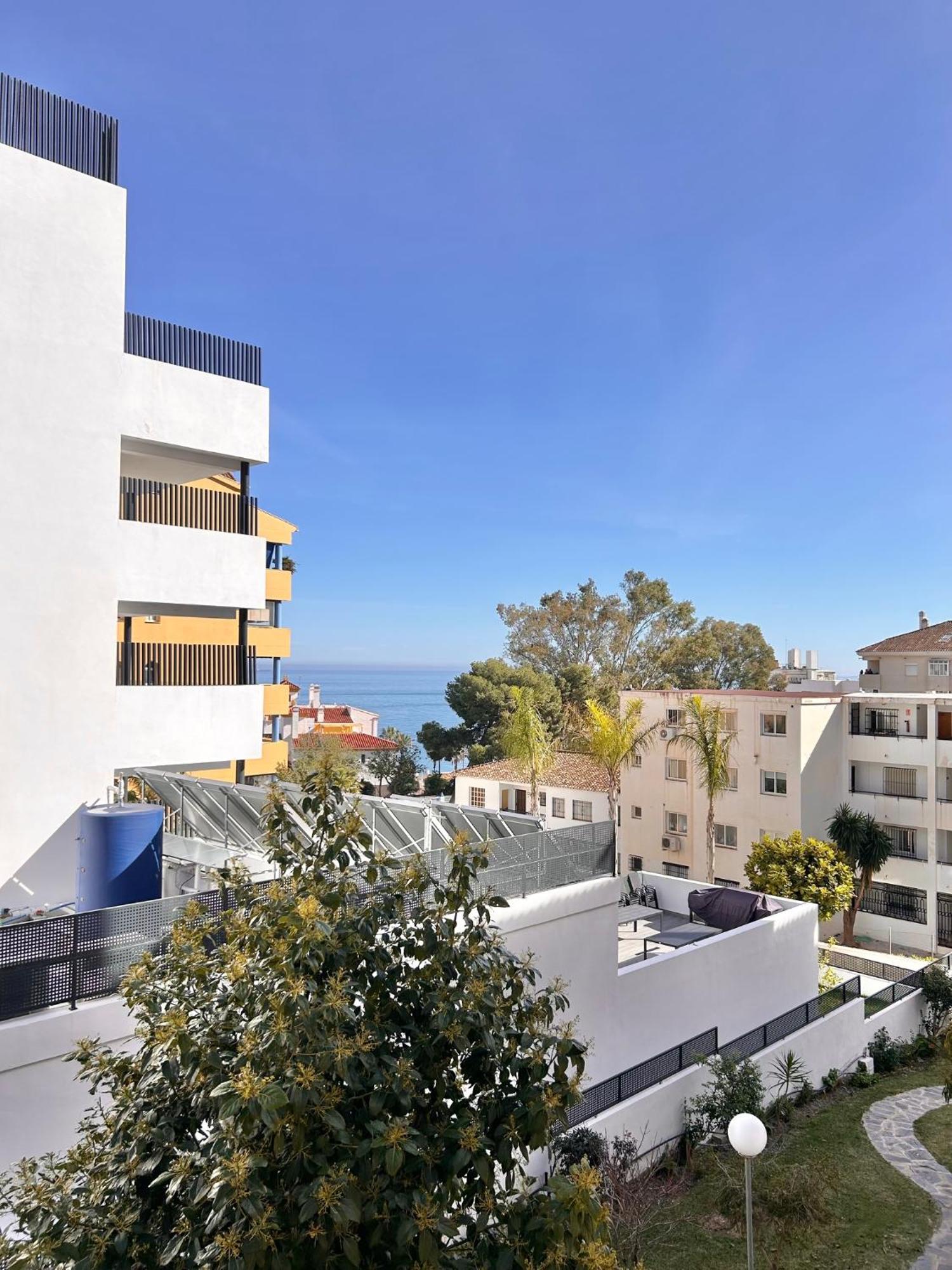 Tulipanes Benalmadena - Parking Privadoアパートメント エクステリア 写真